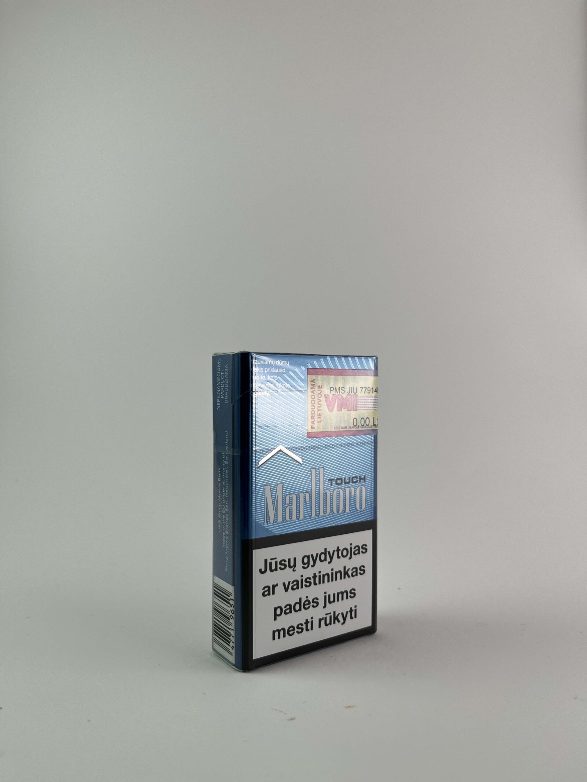 L&M Blue Label "Luminous Mark" - Image 2