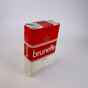 Brunette Extra